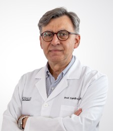 Sandro Carletti: Neurochirurgo