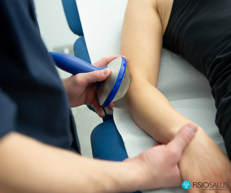 Trattamento di fisioterapia strumentale per l'artrosi del gomito