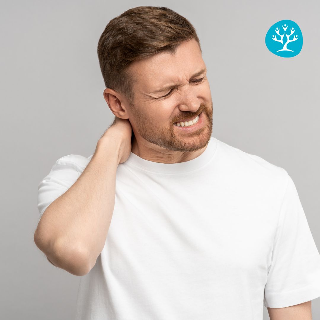 Esercizi per alleviare il dolore da stiramento cervicale