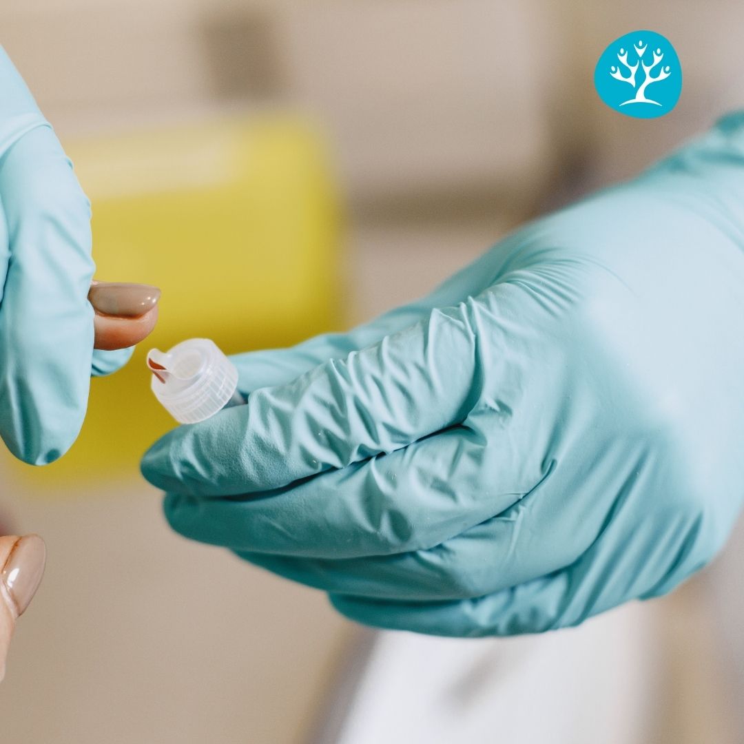 Esame completo di check-up e prelievi presso laboratorio medico