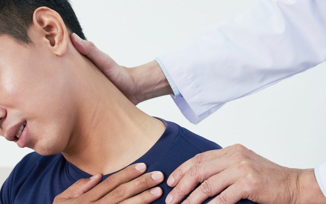 Cervicalgia (Dolore Cervicale): Cause, Sintomi e Rimedi Efficaci a Perugia